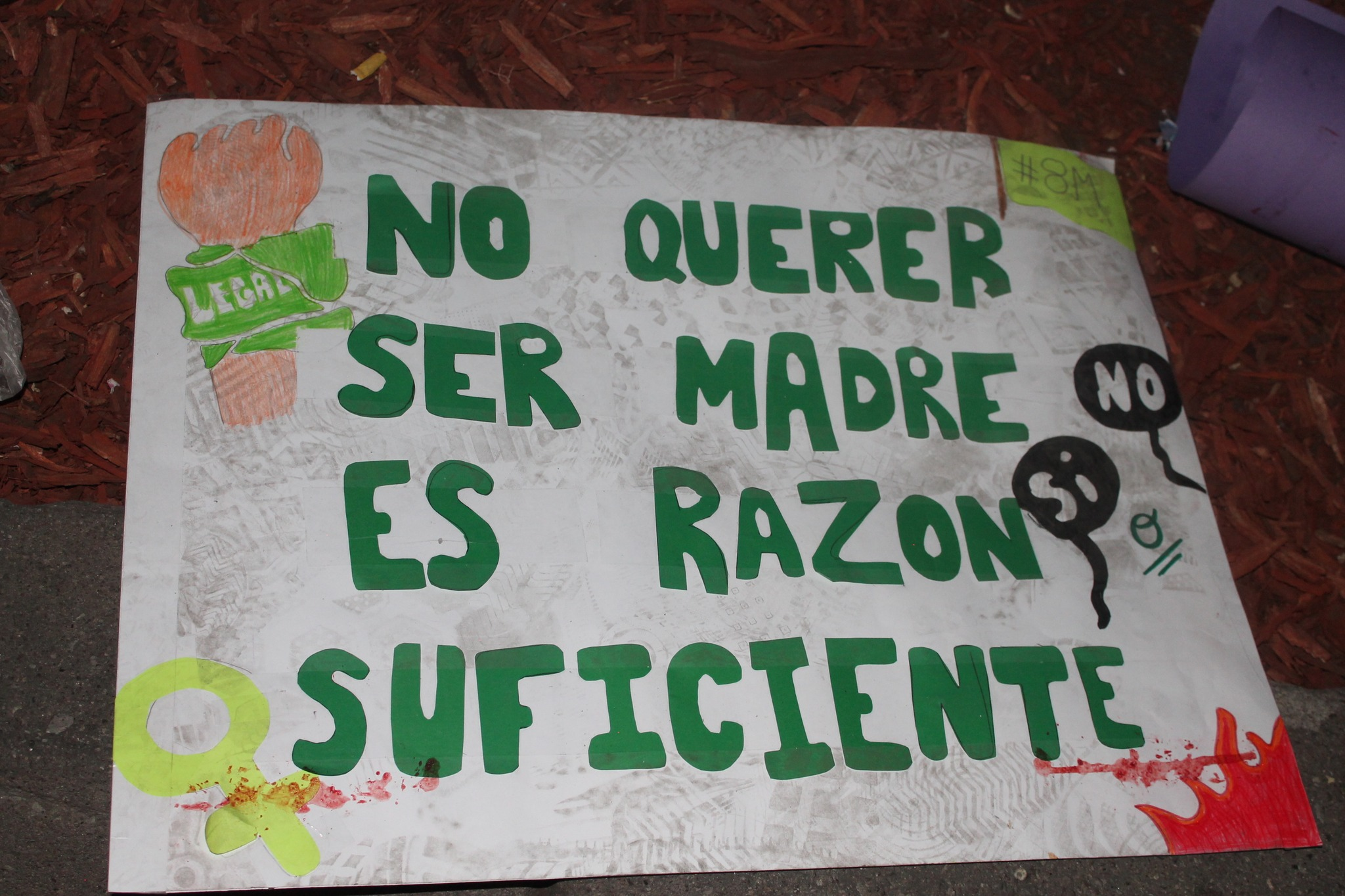 #Polémica #AbortoLegalYA y respuesta